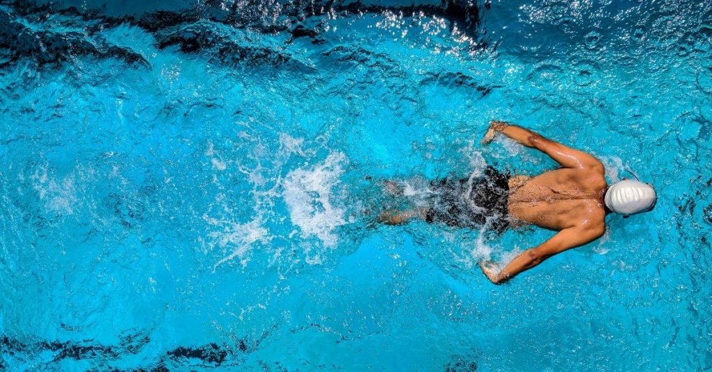 Beneficios psicológicos de la natacion